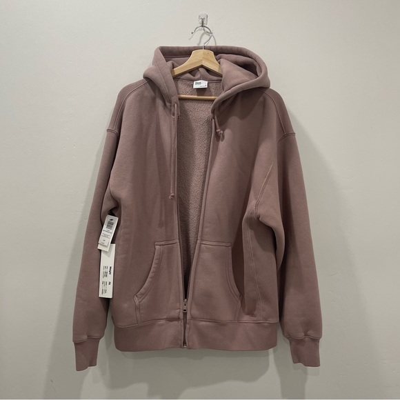 NWT Aritzia TNA Bubble Fleece Boyfriend Zip Hoodie Mauve Sz Medium - Picture 2 of 9